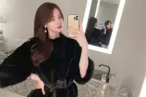 顶流女星红毯互撕太刺激！站位暗战+造型翻车现场曝光内娱潜规则被扒