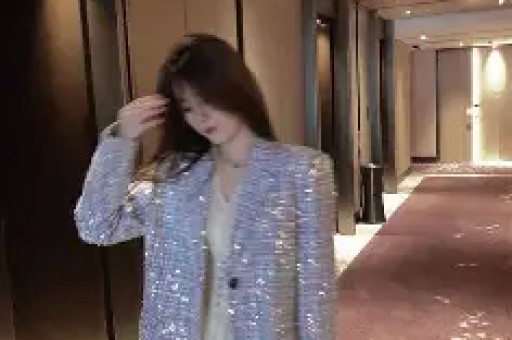 揭秘董宇辉“法不责辉”:假洋牌背后的真相与启示 揭秘董宇辉“法不责辉”:假洋牌背后的真相与启示