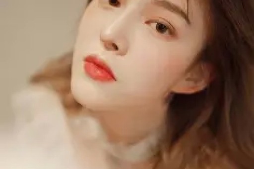 女明星集体“塌房”她们为啥都不装了